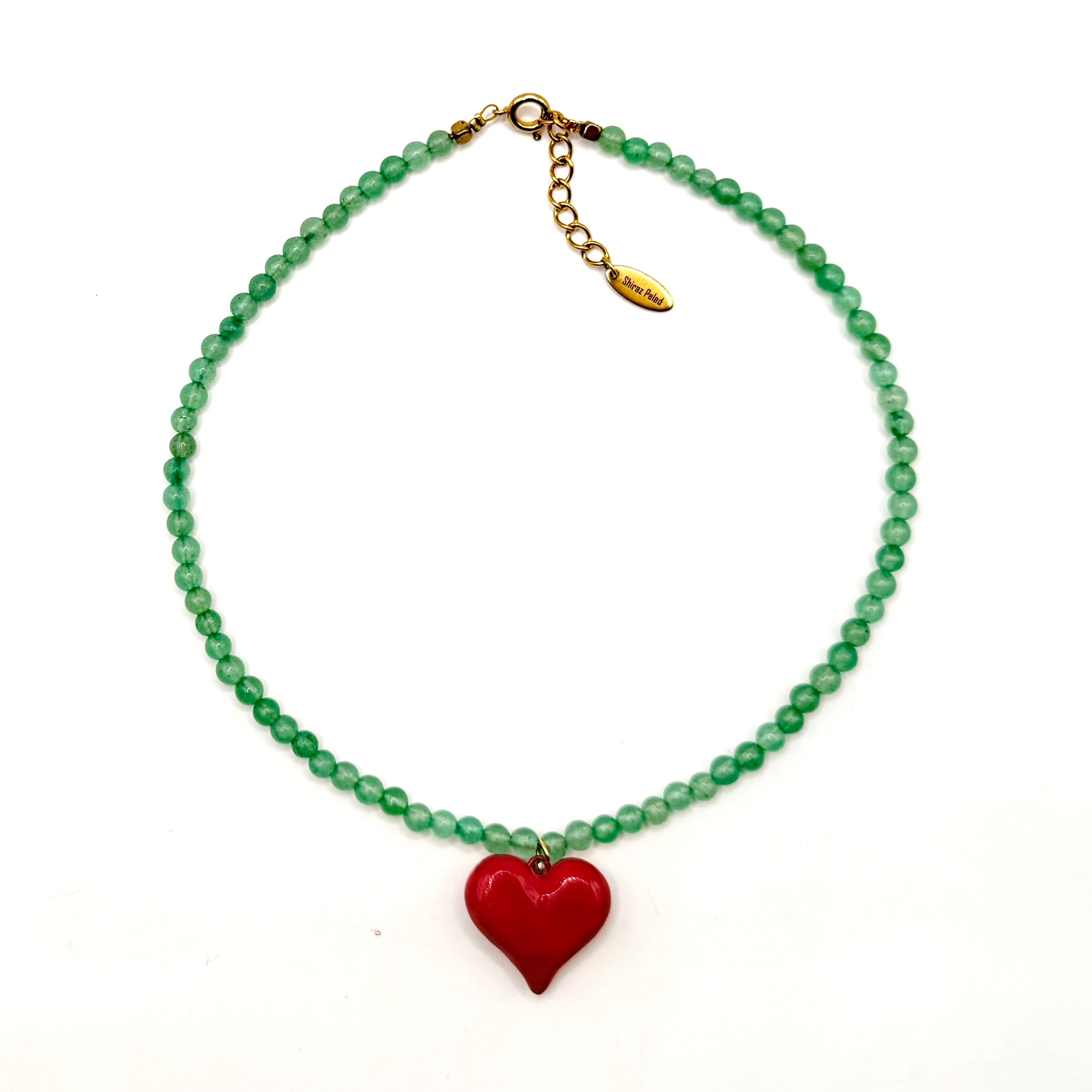 שרשרת אבני אוונטורין ותליון לב בעבודת יד ליבי