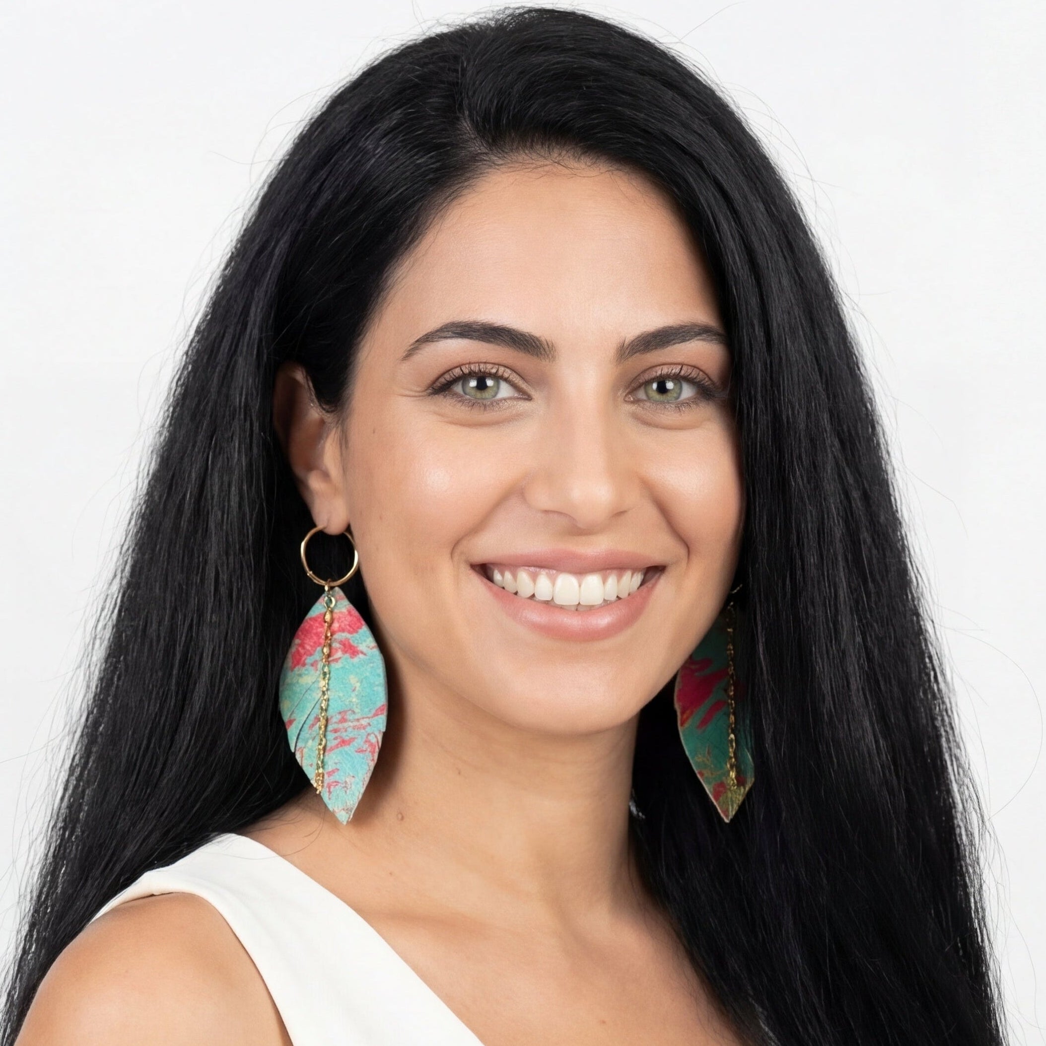 עגילים מאת שירז פלד