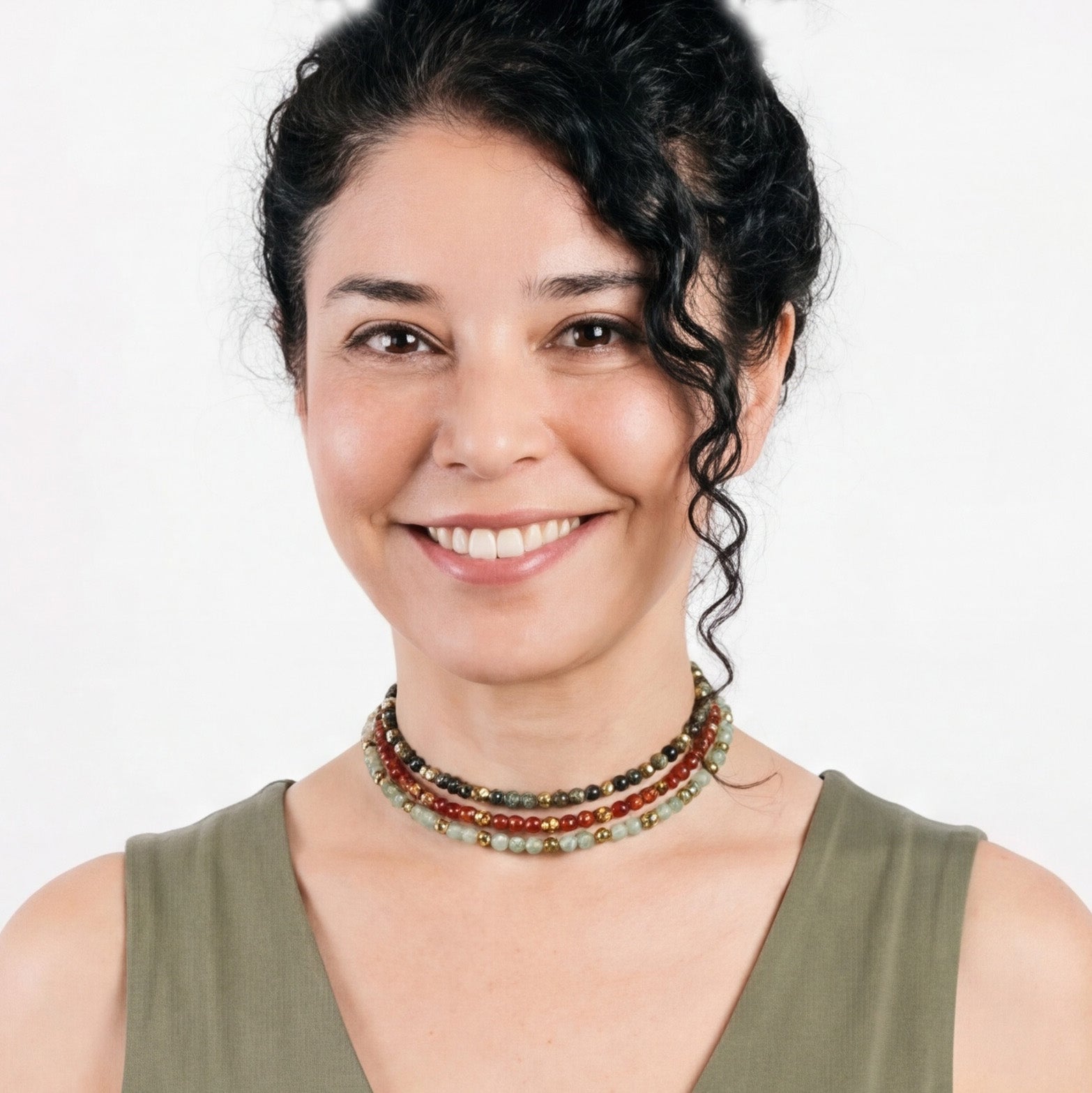 שרשרת אבני אגת צבעוניות שירז