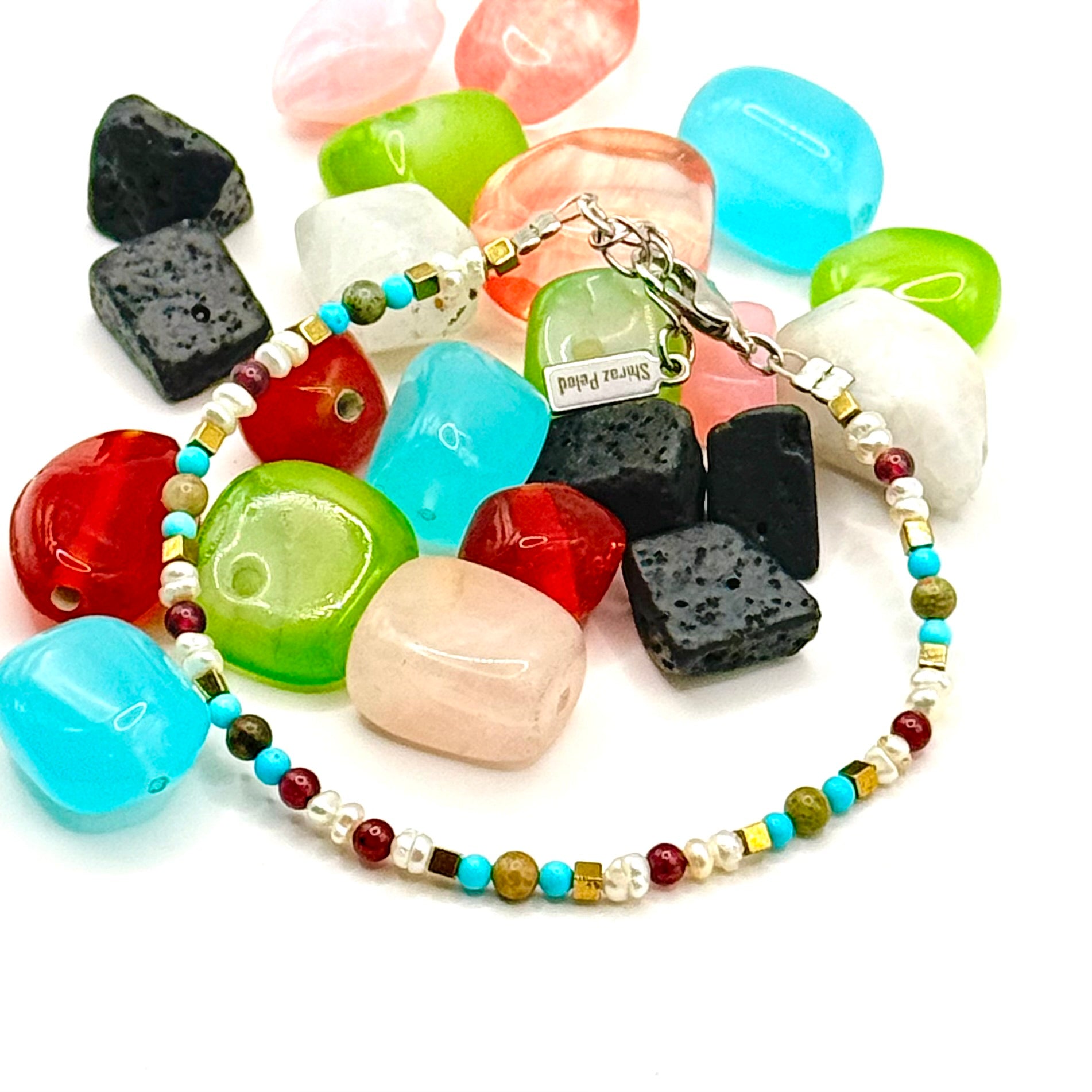 צמיד מאת שירז פלד