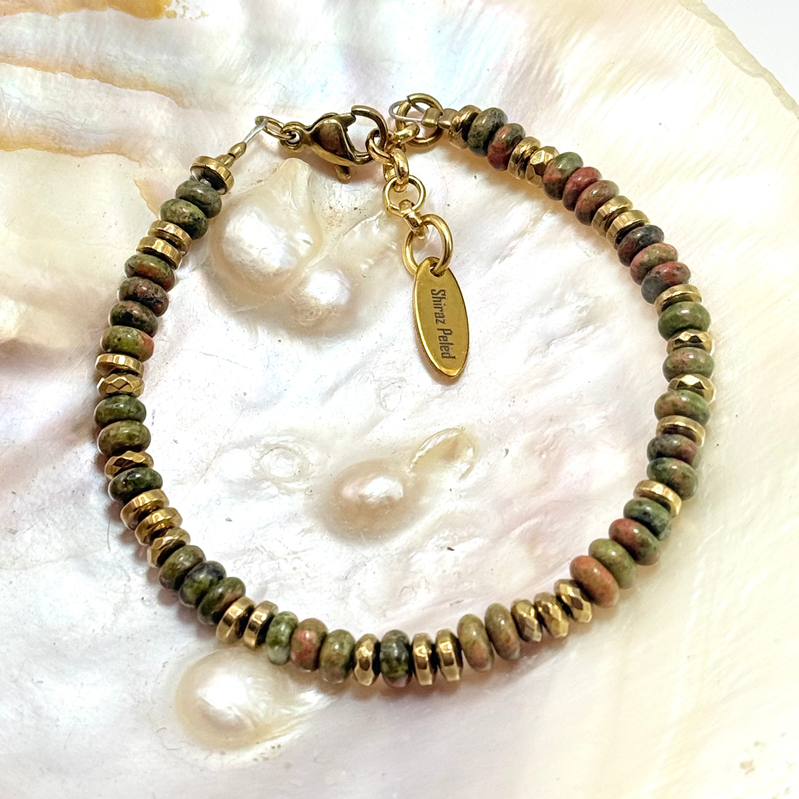 צמיד מאת שירז פלד