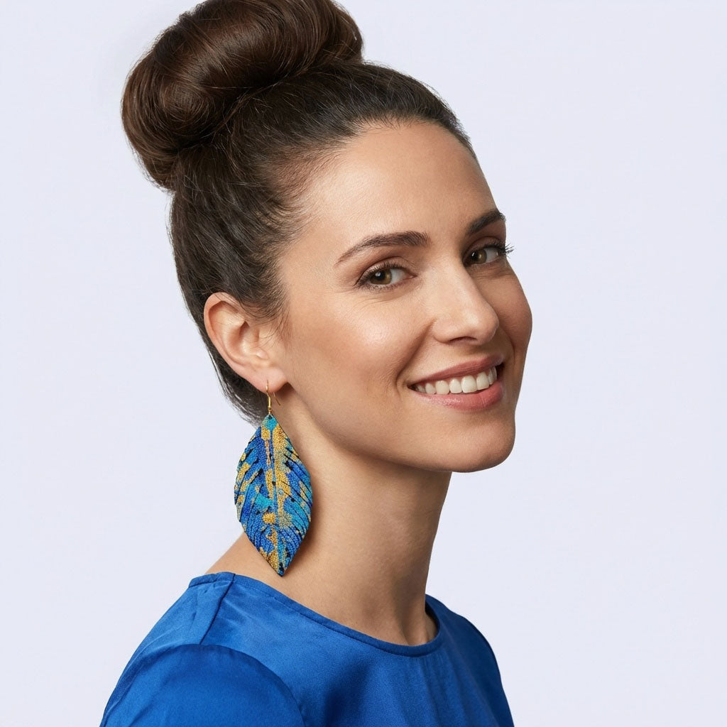 עגיל סטייטמנט מאת שירז פלד