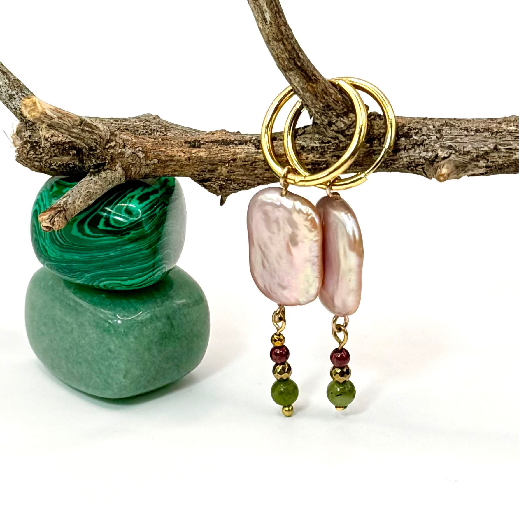 עגילים מאת שירז פלד