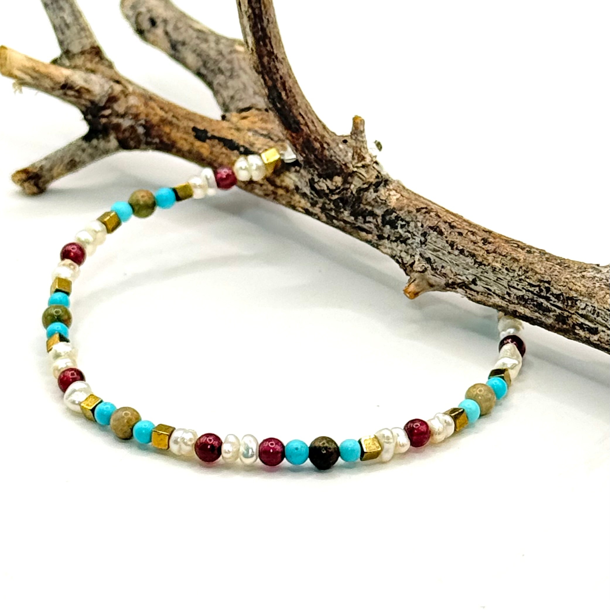 צמיד מאת שירז פלד