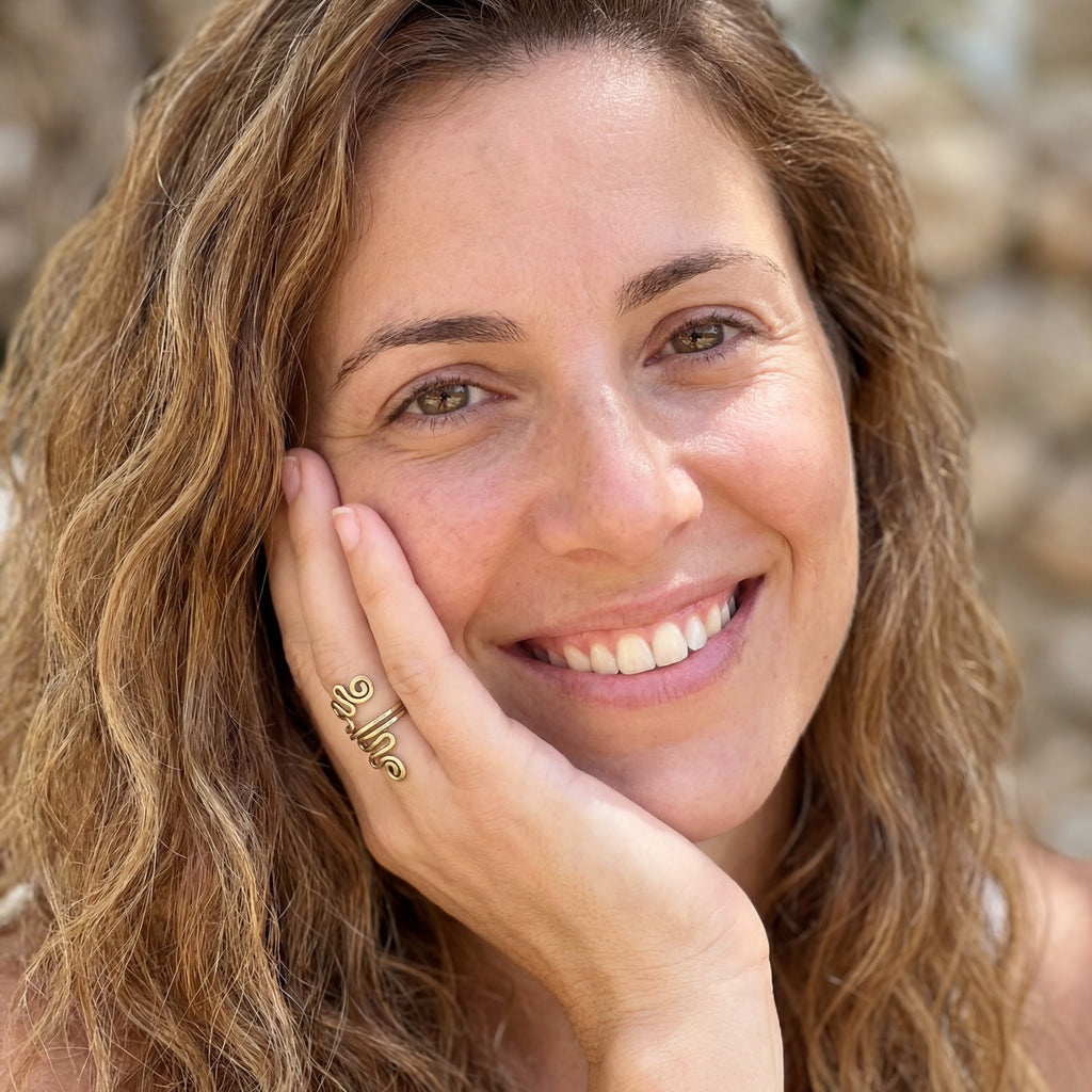 טבעת מאת שירז פלד